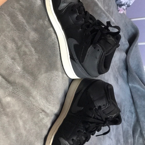 Nike air jordan mid 1 - Picture 3 of 4